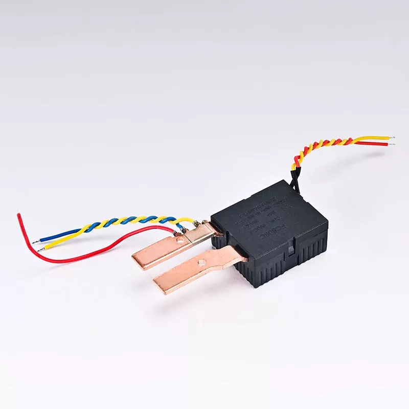 100A Single-Phase 4P Rail Type Latching Nullam
